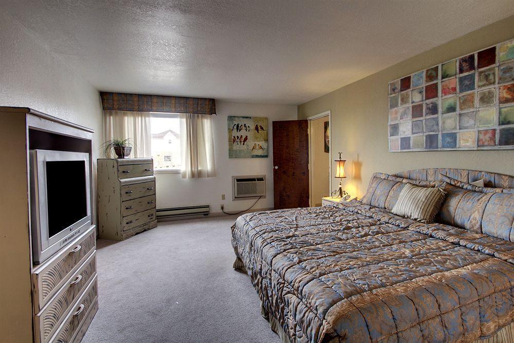 Eagle'S Nest Hotel & Conference Center クインシー エクステリア 写真