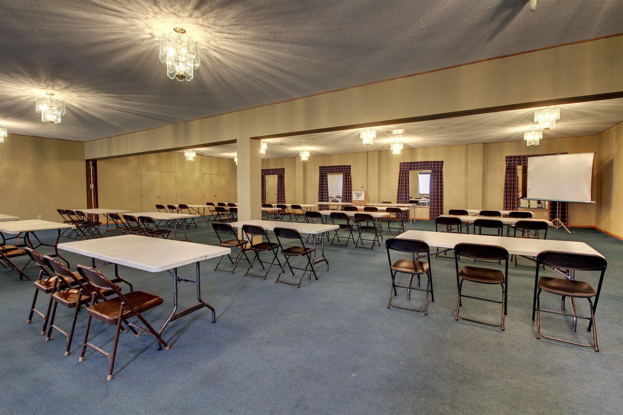 Eagle'S Nest Hotel & Conference Center クインシー エクステリア 写真